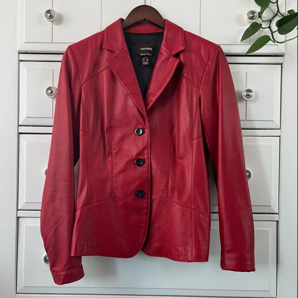 🔥 Bold & Beautiful DANIER Italian Leather Blazer – Made in Canada | S/P 🔥